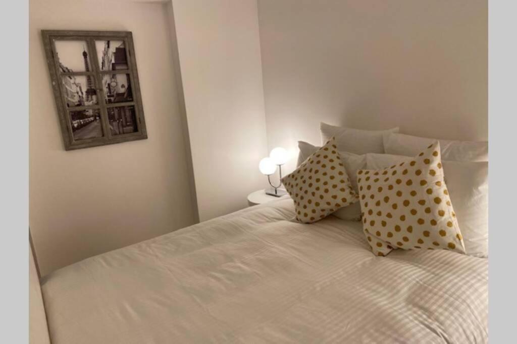 Stylist And Cosy Appartement In Montparnasse Parijs Buitenkant foto